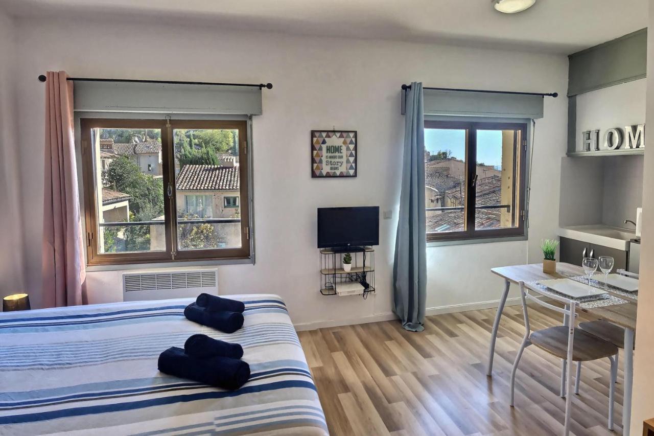 Studio Vue Sur Les Toits, Lumineux Moustiers #2 Exterior foto